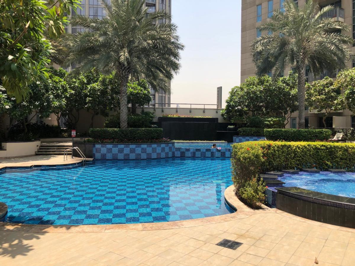 Ultimate Stay / 4 Beds / Burj Khalifa View Dubai Exterior foto